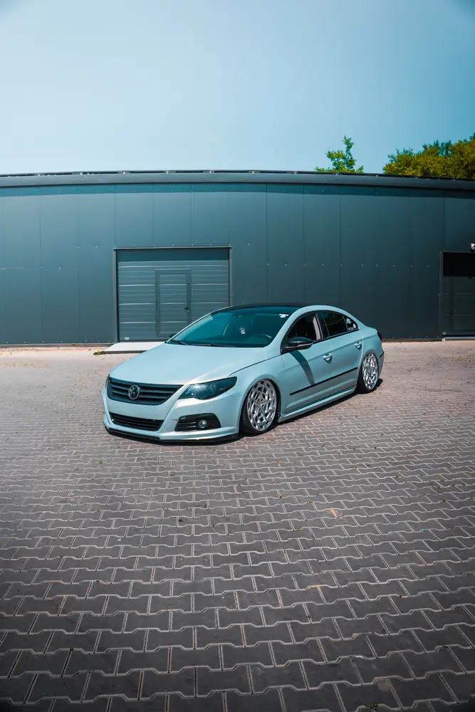 Passat CC. Pastel industrial — fotografia 5